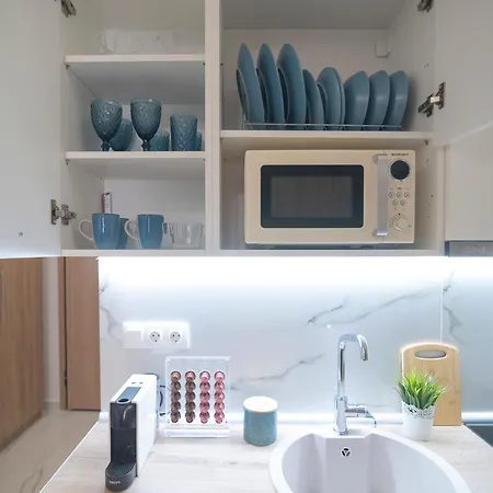 Διαμέρισμα Lia's Luxury Intown Apartment, Primary Location