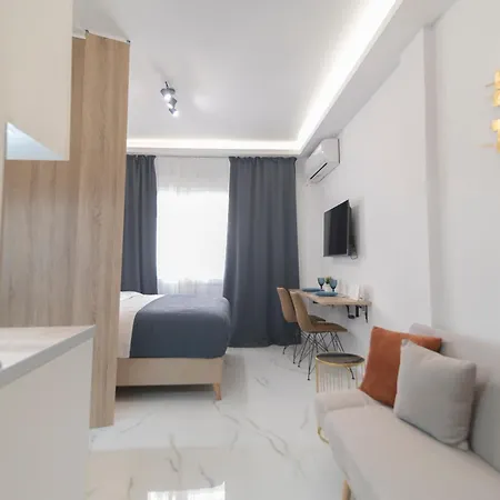 Lia's Luxury Intown Apartment, Primary Location Lejlighed *