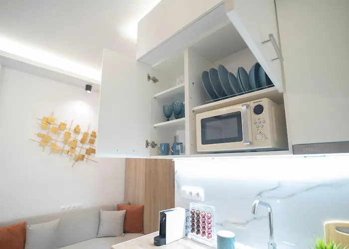 Appartement Lia's Luxury Intown Apartment, Primary Location *