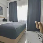 Lia's Luxury Intown Apartment, Primary Location