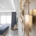 Lia's Luxury Intown Apartment, Primary Location *