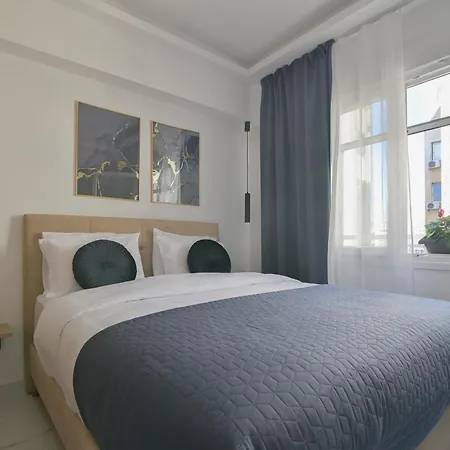 Lia's Luxury Intown Apartment, Primary Location アパート