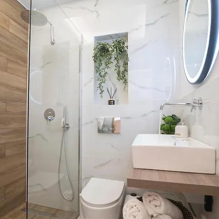 Apartamento Lia's Luxury Intown Apartment, Primary Location