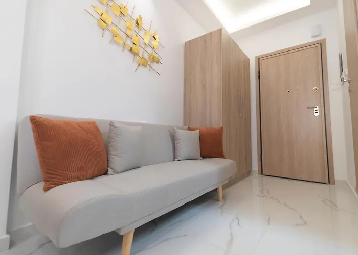 Lia's Luxury Intown Apartment, Primary Location *