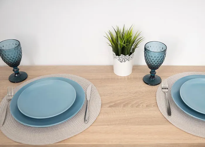 Lia's Luxury Intown Apartment, Primary Location Διαμέρισμα *