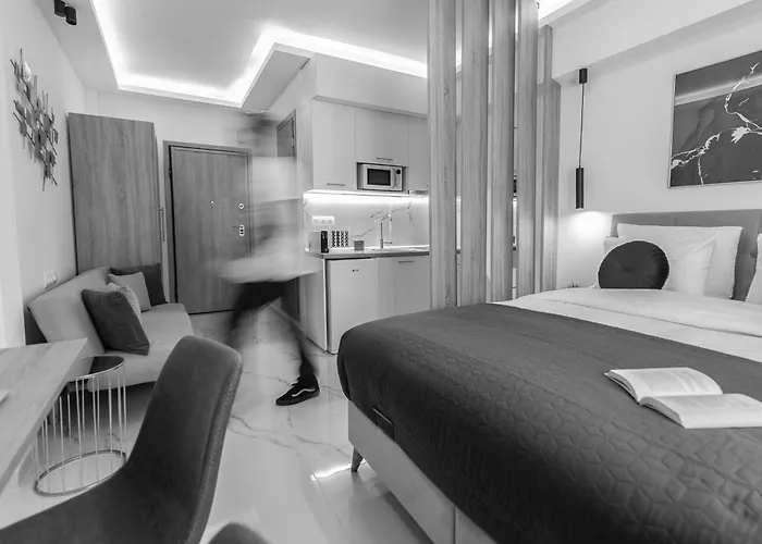 Lia's Luxury Intown Apartment, Primary Location Διαμέρισμα